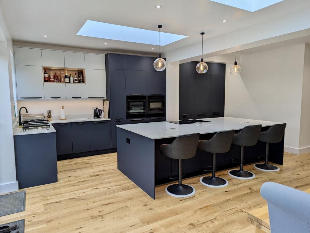 Hallmark Kitchen Designs Christchurch - Kitchen Company Bournemouth