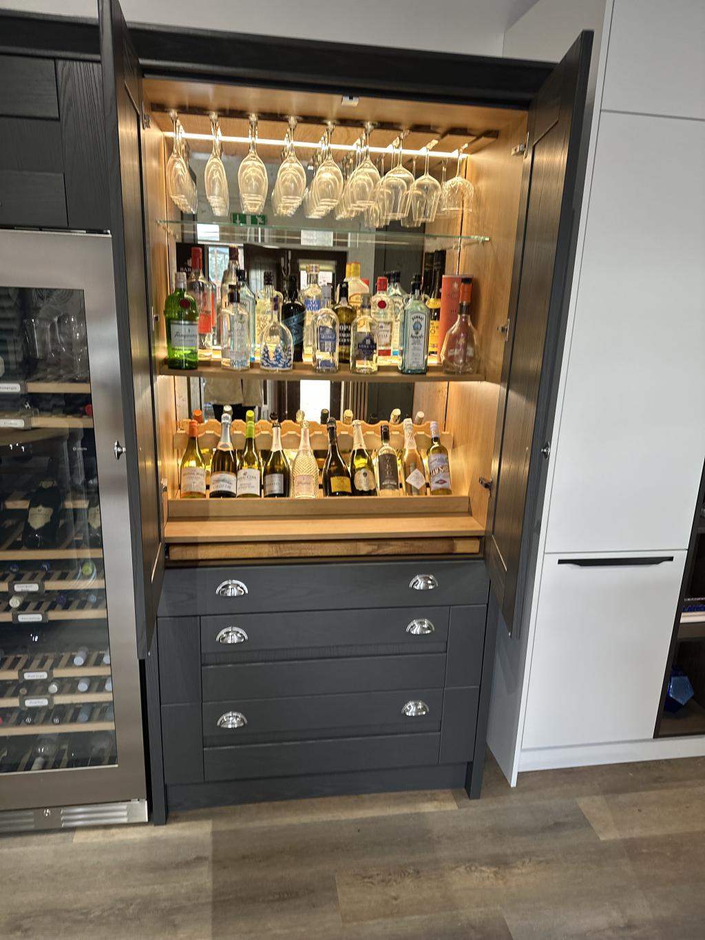 Hallmark Kitchen Designs Christchurch - Kitchen Company Bournemouth