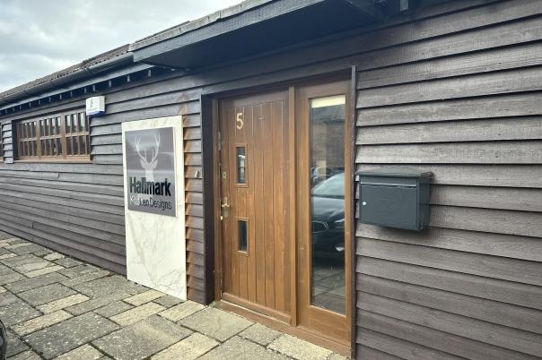 Hallmark Kitchen Designs Christchurch - Kitchen Company Bournemouth