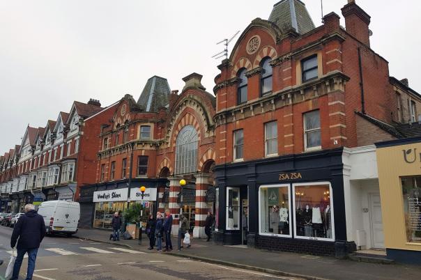 Lunch, Shopping and Sea Air: The Perfect Westbourne Girls’ Day Out