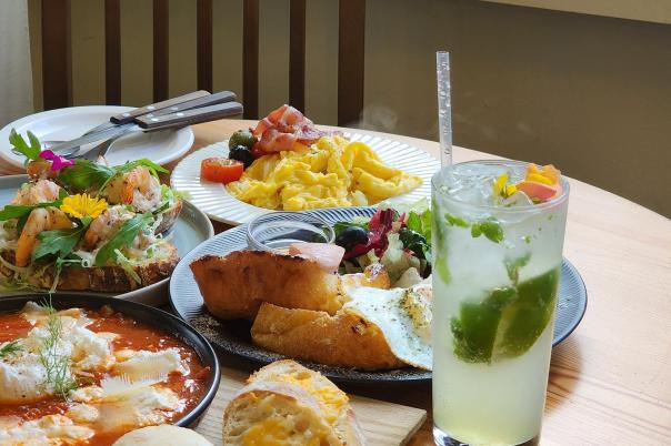 Lunch, Shopping and Sea Air: The Perfect Westbourne Girls’ Day Out