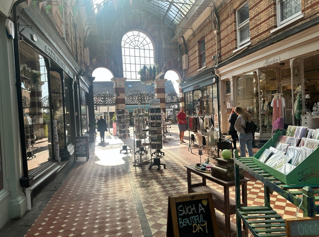 A Visit to WESTBOURNE ARCADE