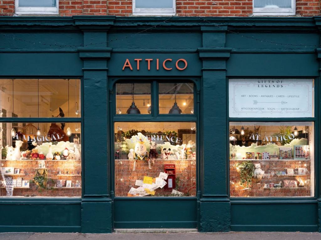 A Visit to WESTBOURNE ARCADE