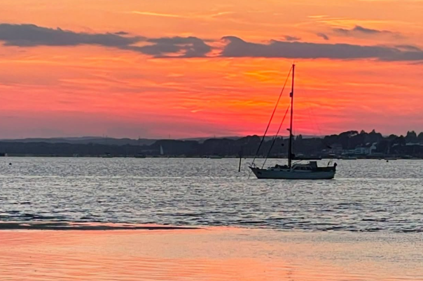 Things to Do in Bournemouth for University Students: 10 Ideas Beyond the Usual Night Out