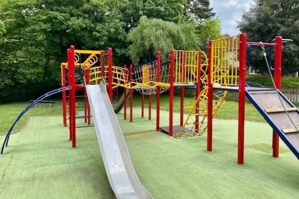 CHILDREN’S PLAY PARKS & PLAY SPACES in & around Westbourne