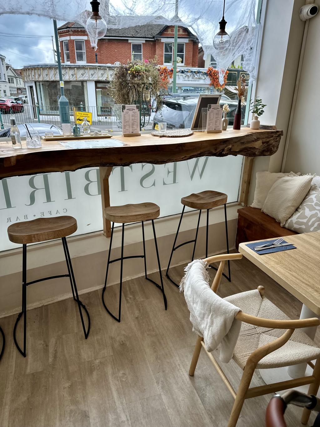 Westbird Cafe Bar & Restaurant Westbourne