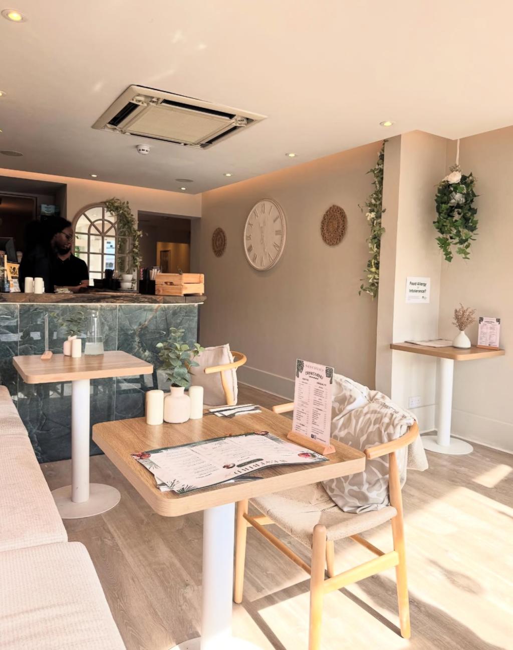 Westbird Cafe Bar & Restaurant Westbourne