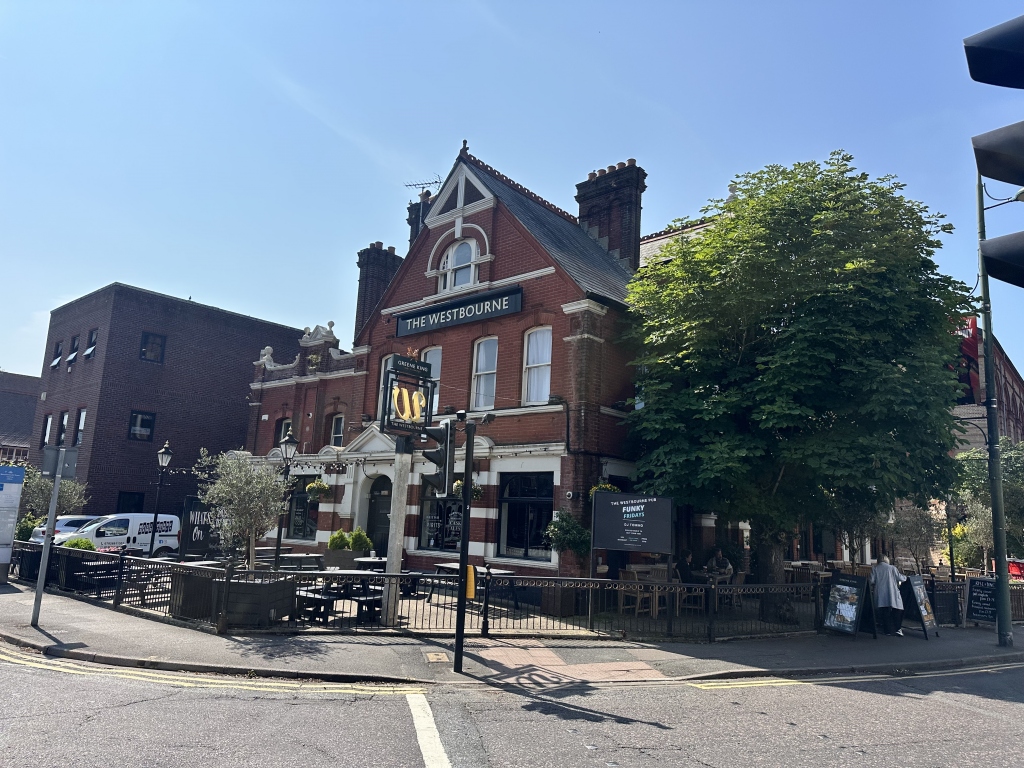 Enjoy LIVE MUSIC & ENTERTAINMENT in Westbourne