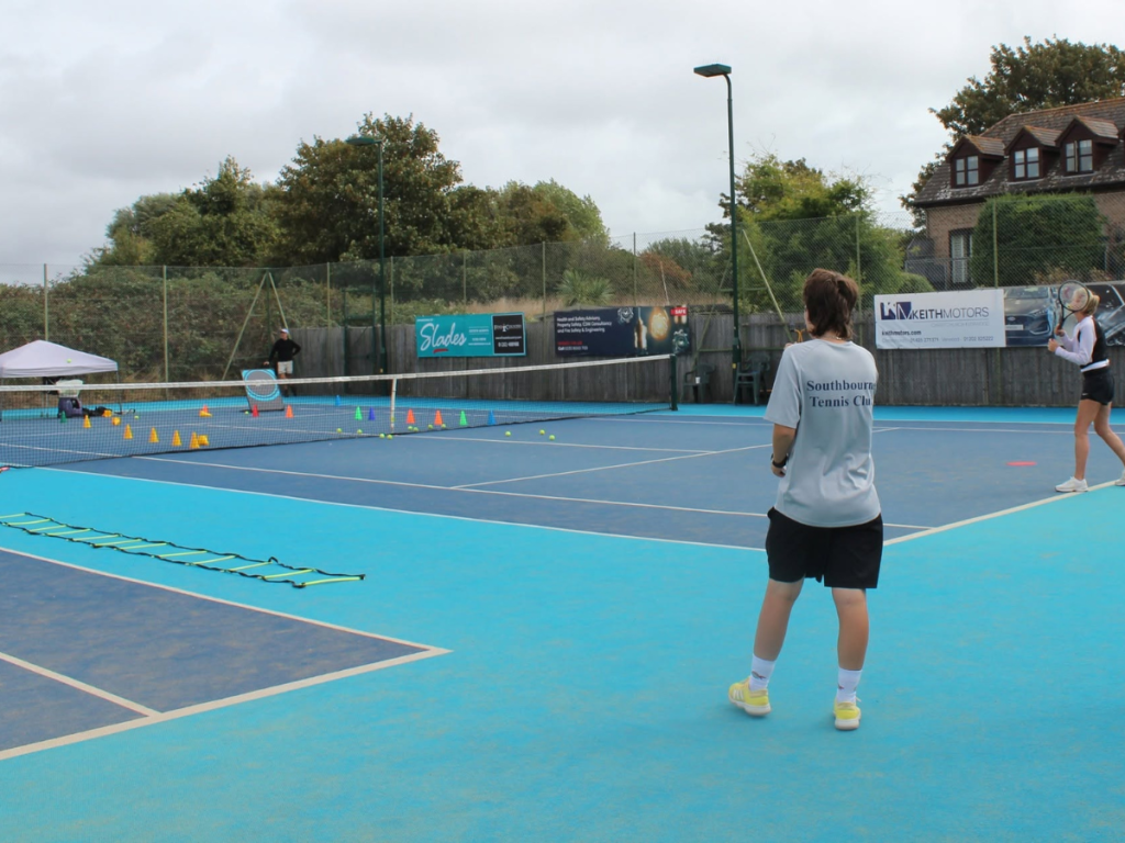 Bournemouth’s Best Tennis Clubs and Courts: Where to Play from Southbourne to Westbourne