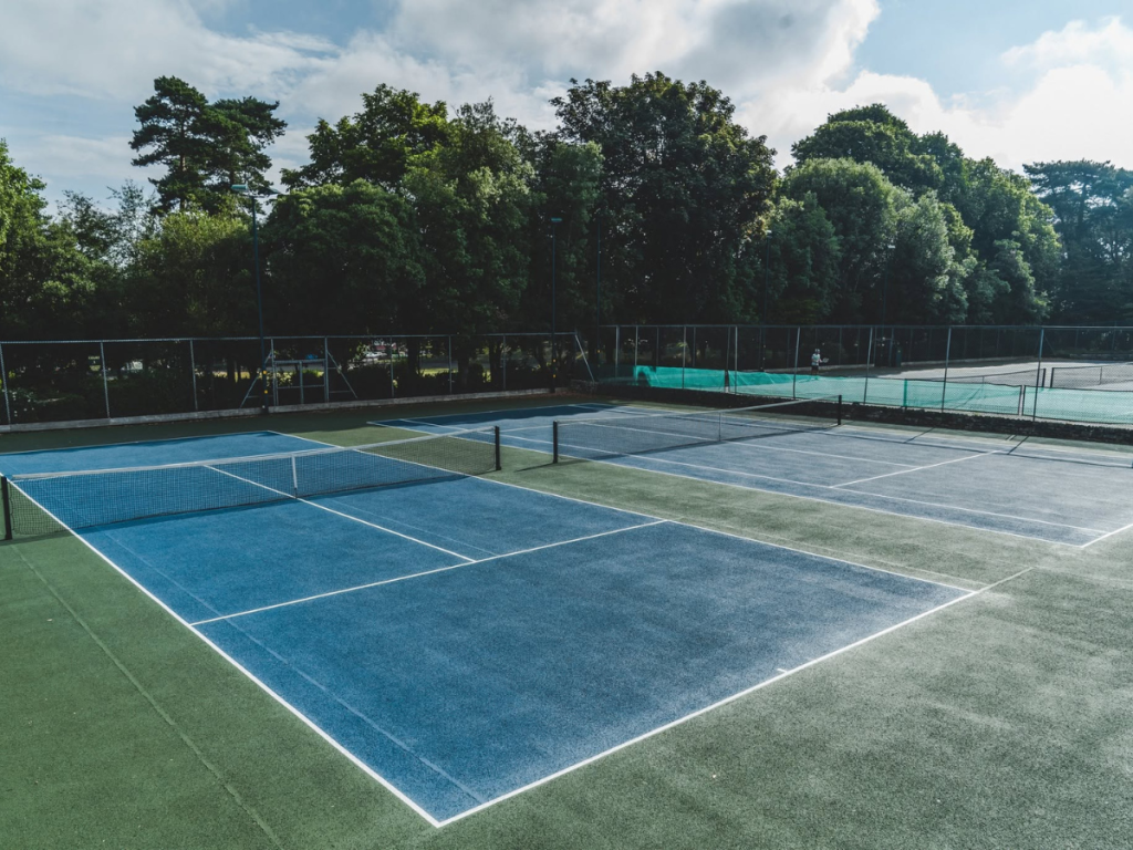 Bournemouth’s Best Tennis Clubs and Courts: Where to Play from Southbourne to Westbourne
