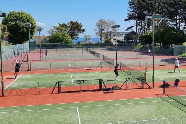 Bournemouth’s Best Tennis Clubs and Courts: Where to Play from Southbourne to Westbourne