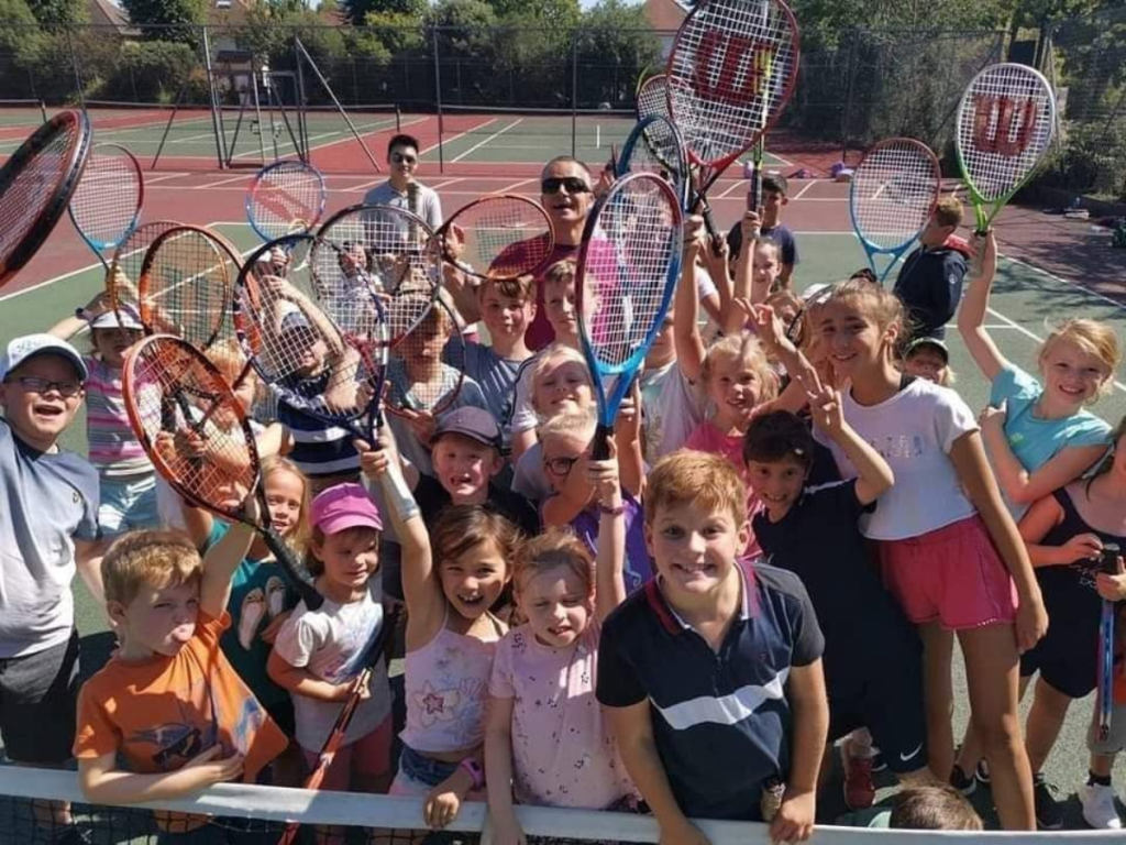 Bournemouth’s Best Tennis Clubs and Courts: Where to Play from Southbourne to Westbourne