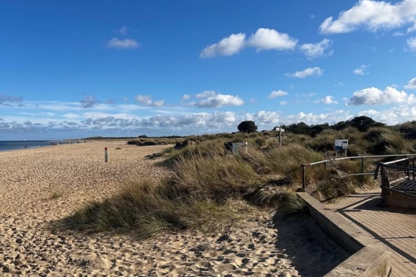 Five of the Best PICNIC SPOTS in Dorset