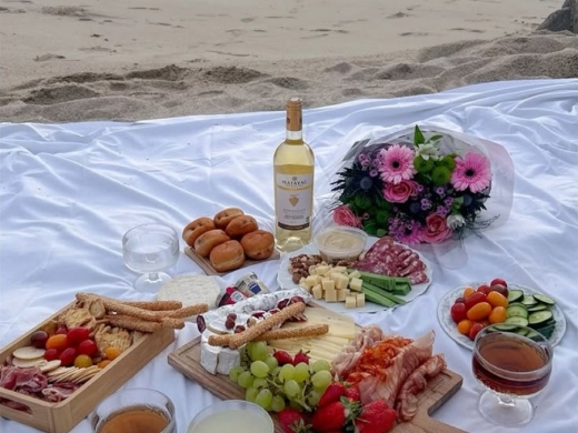 Five of the Best PICNIC SPOTS in Dorset