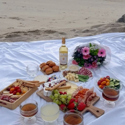 Five of the Best PICNIC SPOTS in Dorset