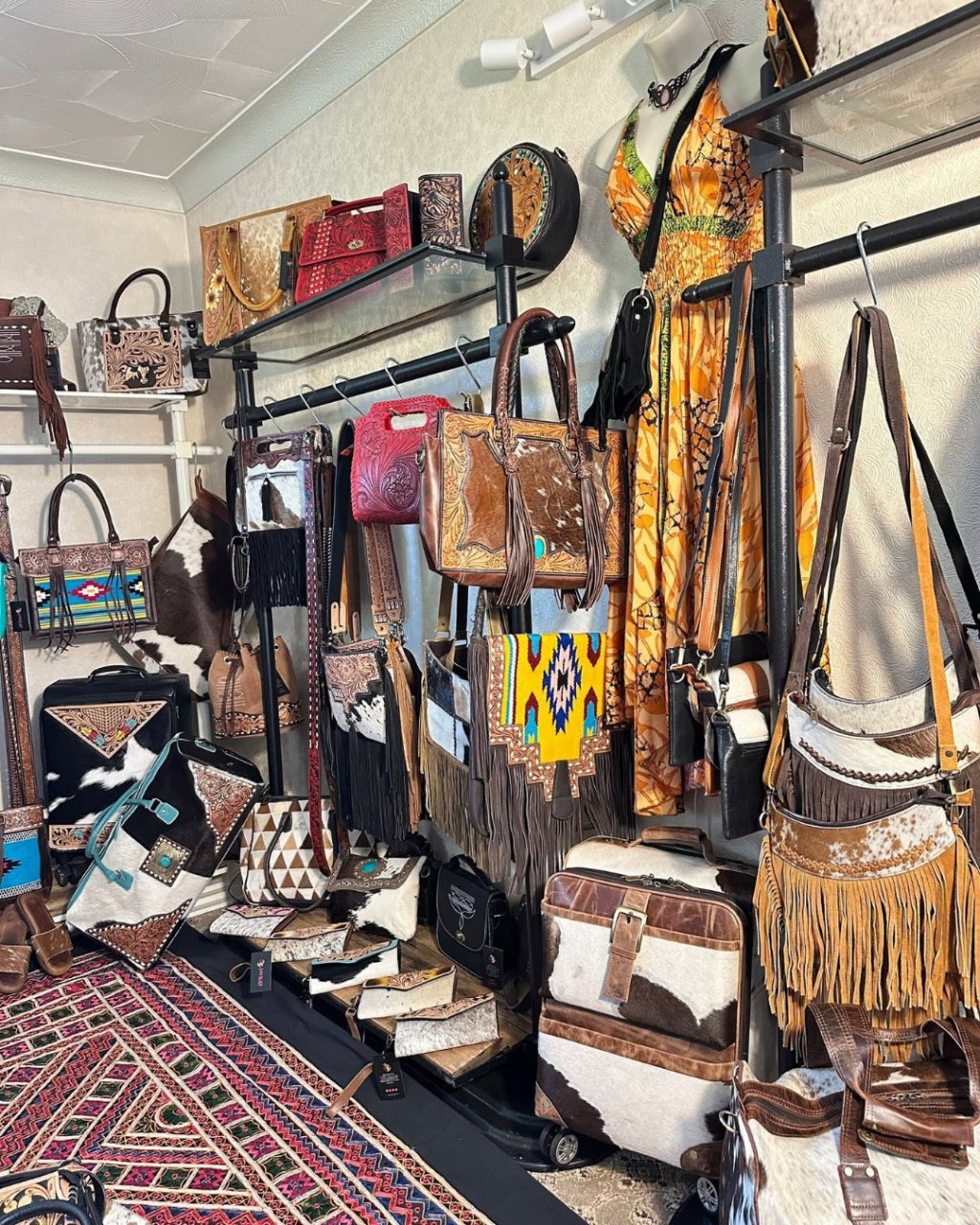 Shopping in Christchurch: Independent Shops, High Street and Saxon Square