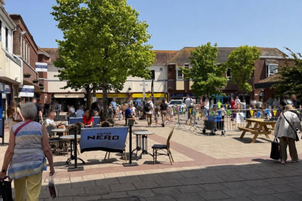 Shopping in Christchurch: Independent Shops, High Street and Saxon Square