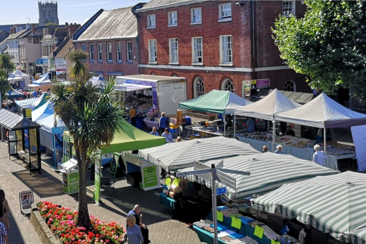Shopping in Christchurch: Independent Shops, High Street and Saxon Square