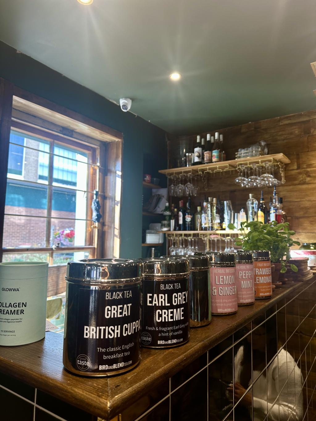 The Hutch Westbourne - Cafe, Bar & Party Venue