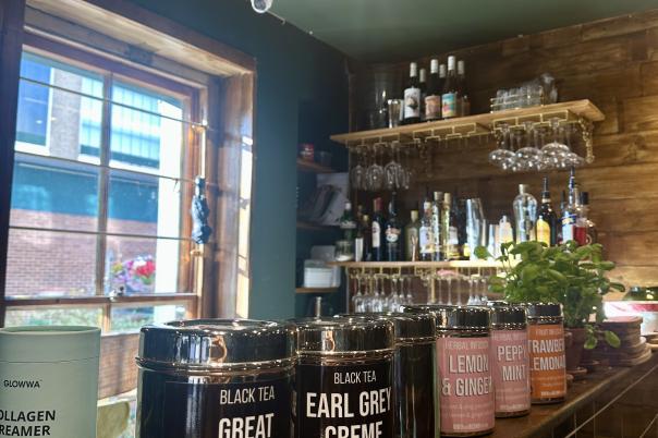 The Hutch Westbourne - Cafe, Bar & Party Venue