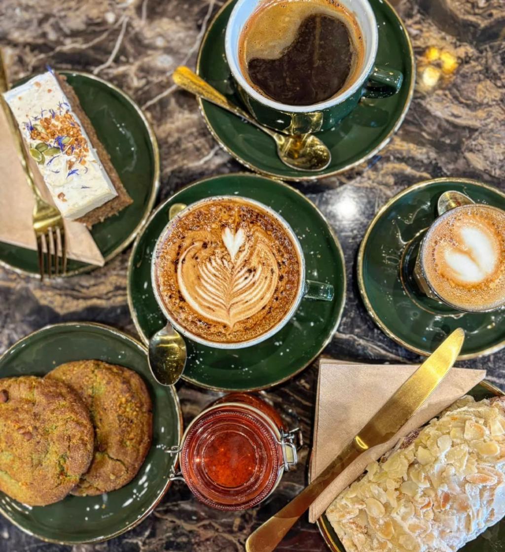 The Hutch Westbourne - Cafe, Bar & Party Venue