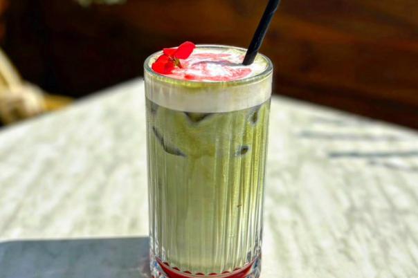 The Hutch Westbourne - Cafe, Bar & Party Venue