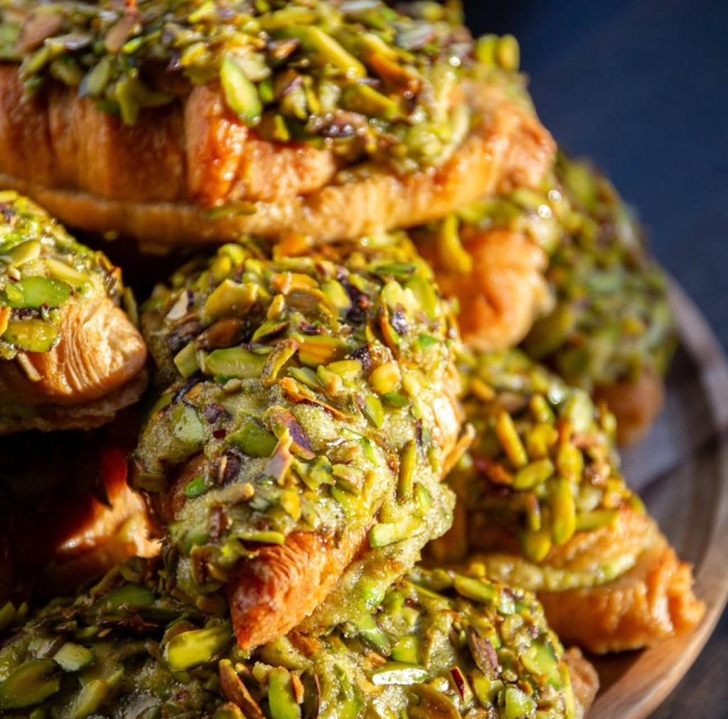 The Hutch Westbourne - Cafe, Bar & Party Venue