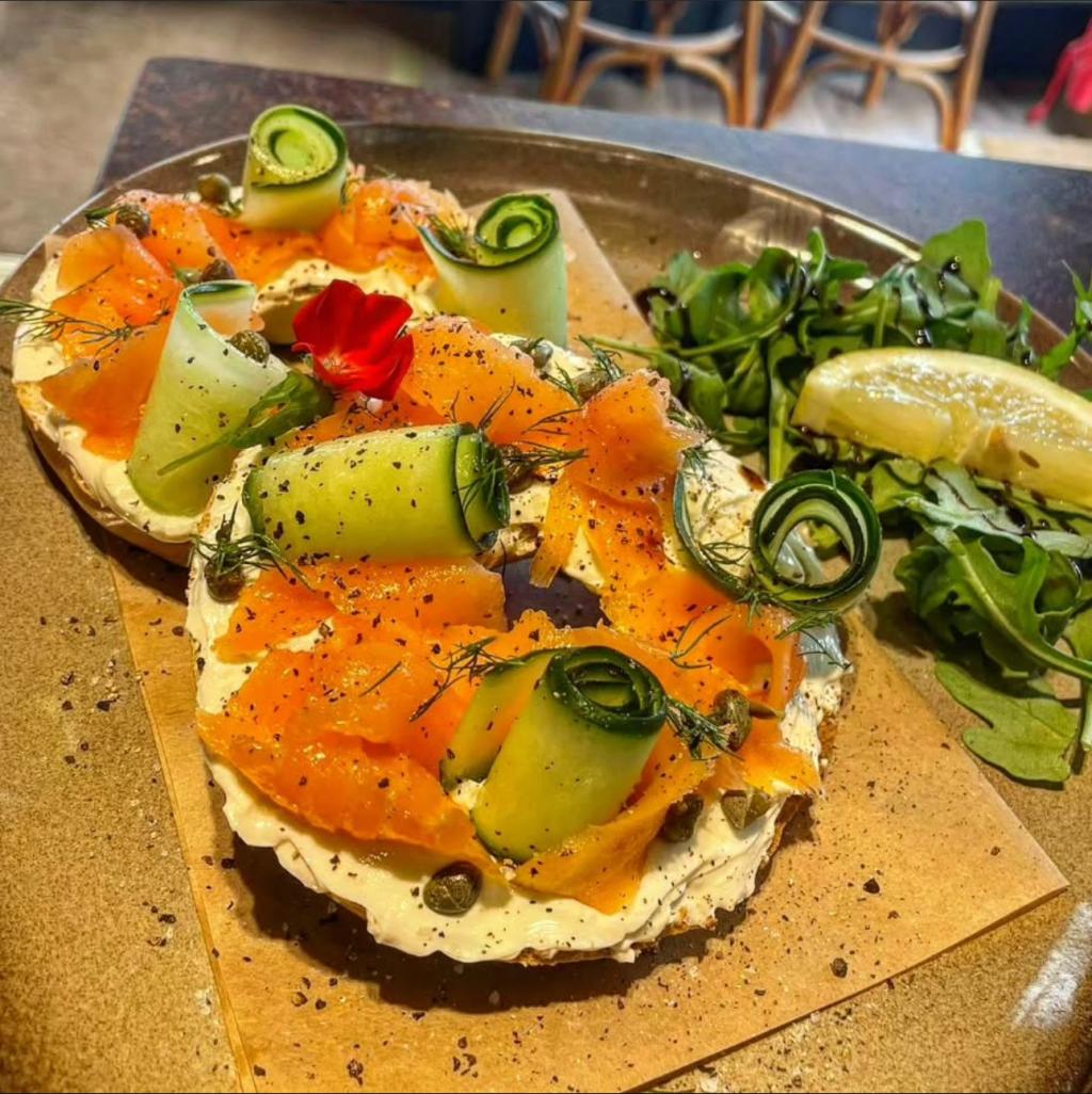 The Hutch Westbourne - Cafe, Bar & Party Venue