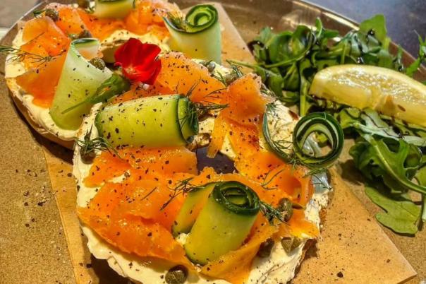 The Hutch Westbourne - Cafe, Bar & Party Venue