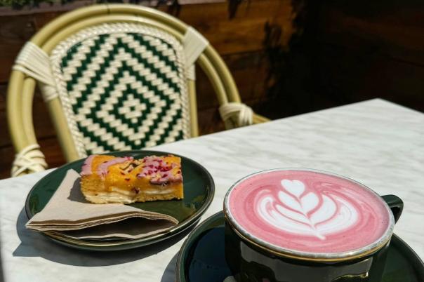 The Hutch Westbourne - Cafe, Bar & Party Venue