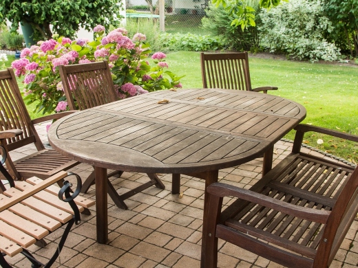 Find Local: Garden Furniture in Southbourne