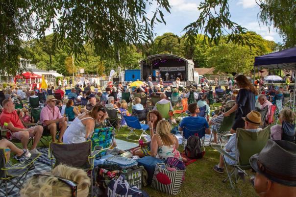 Stompin' on the Quomps | Christchurch's Beloved Jazz Festival on the Quay