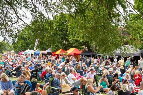 Stompin' on the Quomps | Christchurch's Beloved Jazz Festival on the Quay