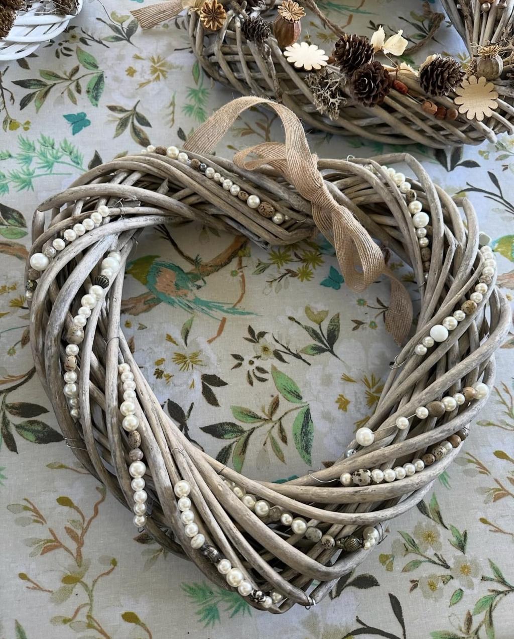 SPRING CREATIVE WORKSHOPS with Hillary’s Art Classes