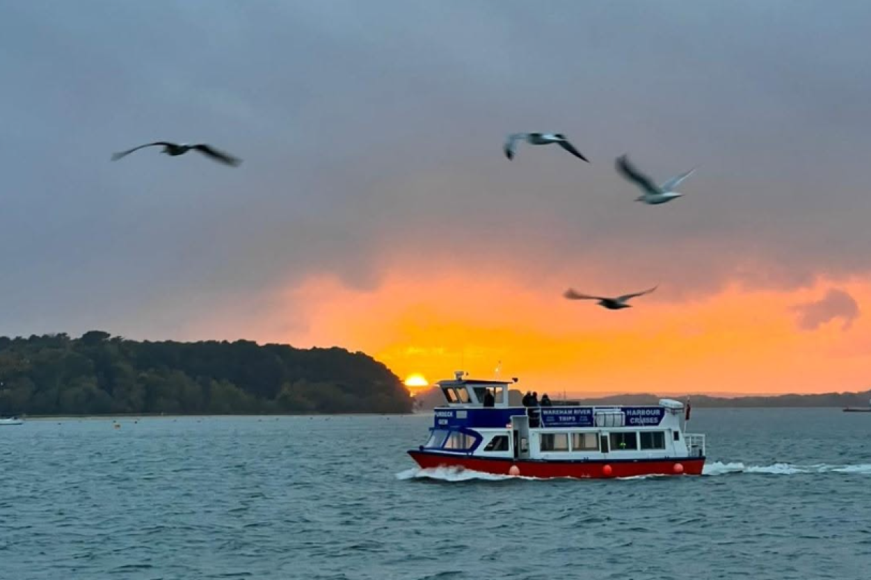 Greenslade Pleasure Boats Poole: Cruises, Prices & Visitor Guide