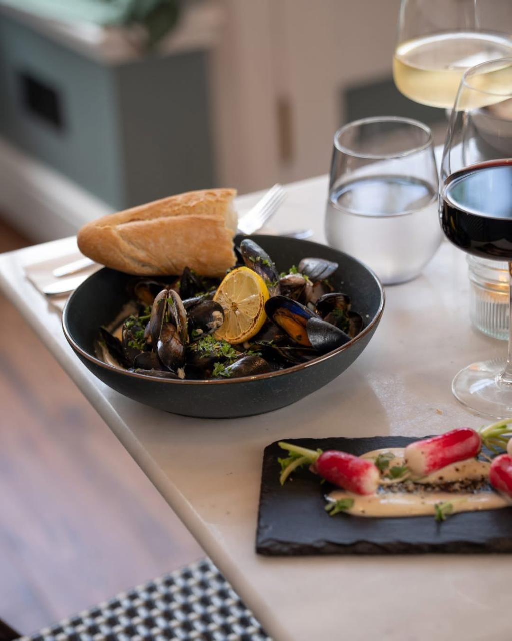 Harvey’s Restaurant Westbourne