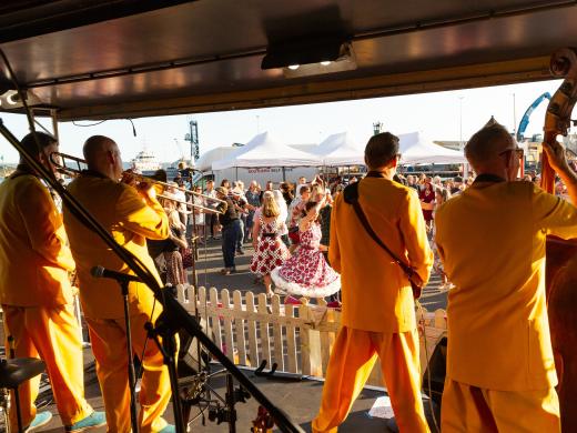 Poole Goes Vintage