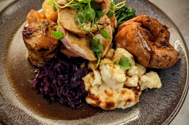Traditional SUNDAY ROASTS in Christchurch