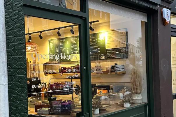 Luca’s Takeaway Café Westbourne