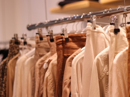 Compare Designer Ladieswear Shops in Dorset