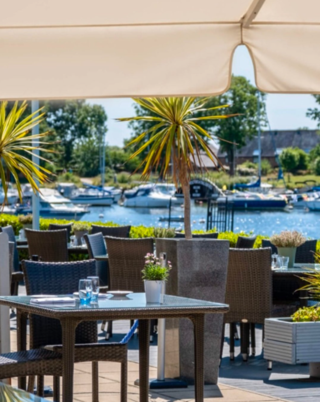 Where to Eat Beside the Water in Christchurch