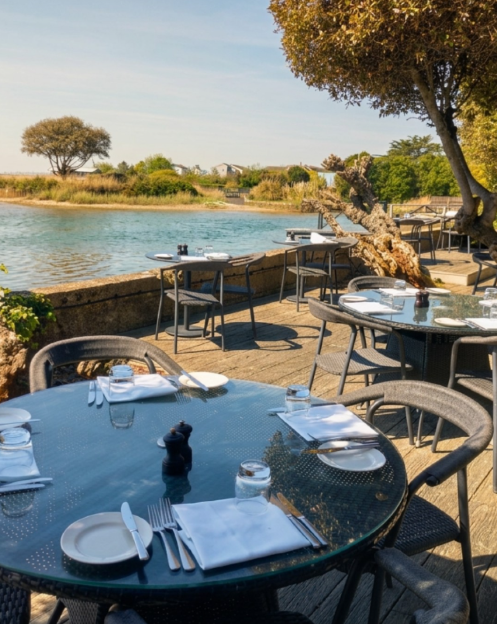 Where to Eat Beside the Water in Christchurch