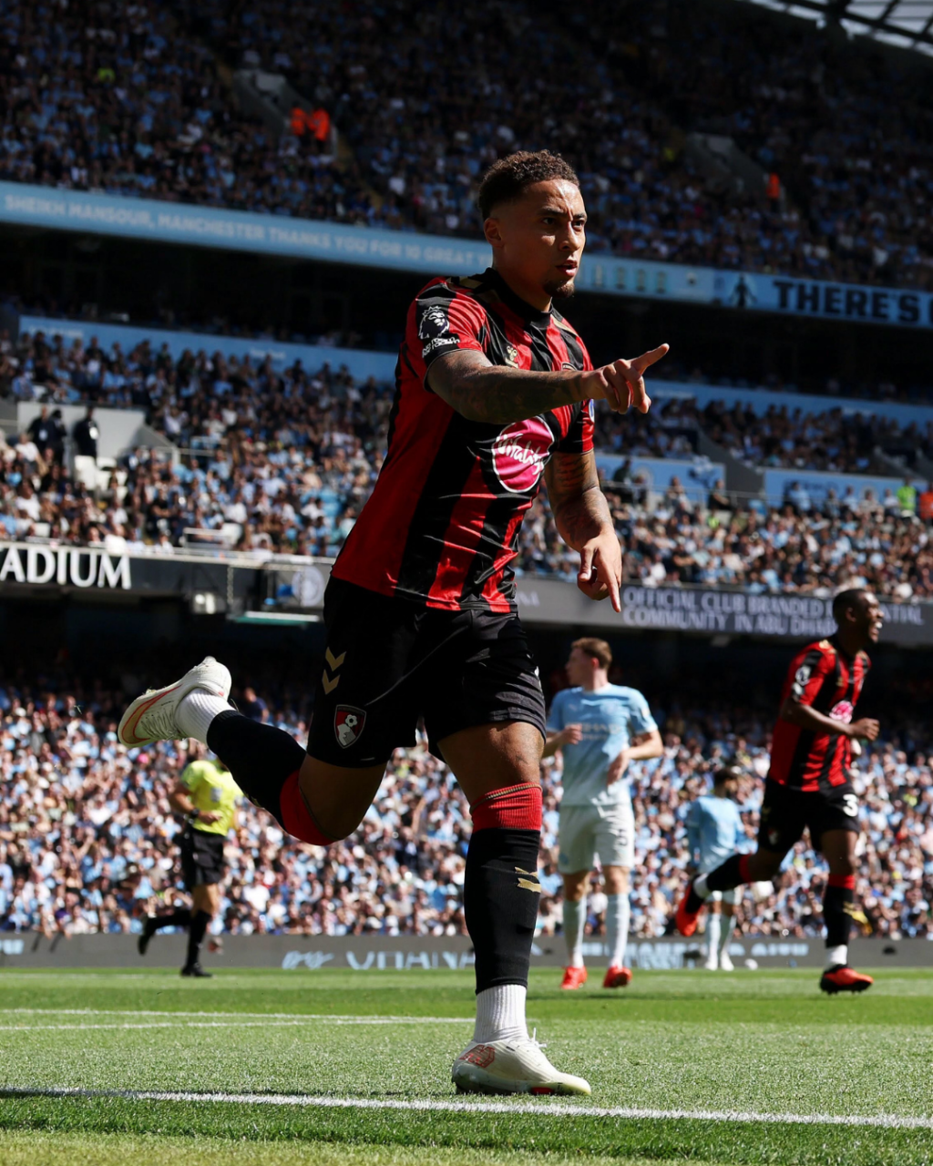 AFC Bournemouth Away Fans Guide: Pubs, Parking, Food & Getting to the Vitality Stadium
