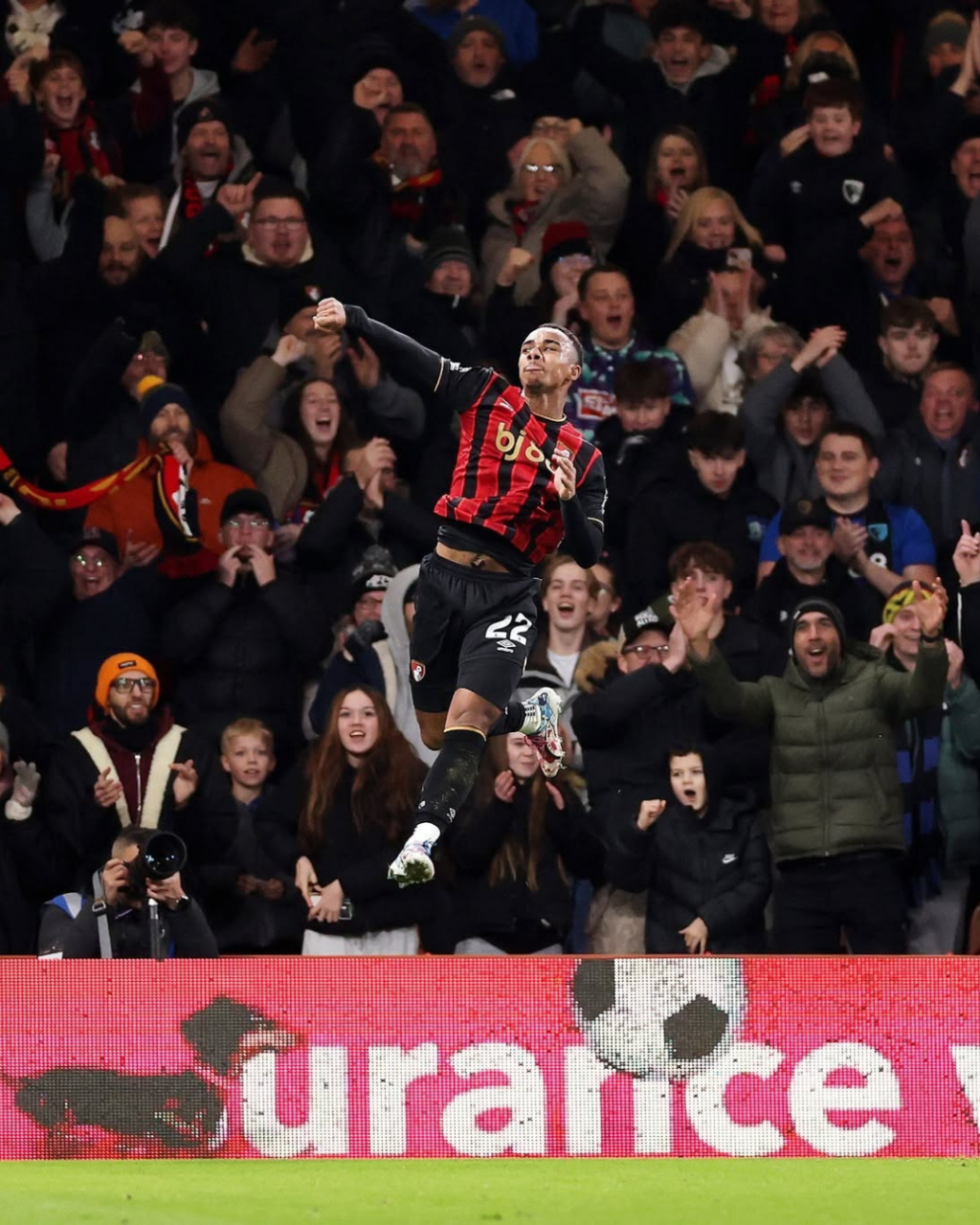 AFC Bournemouth Away Fans Guide: Pubs, Parking, Food & Getting to the Vitality Stadium