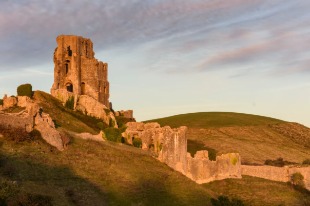 Corfe Castle: The Thousand-Year-Old Royal Castle Shaped by Warfare