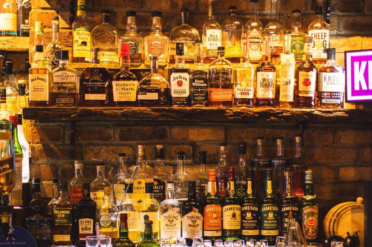 Why Smokin’ Aces Bournemouth Remains a Legend of Bournemouth Nightlife