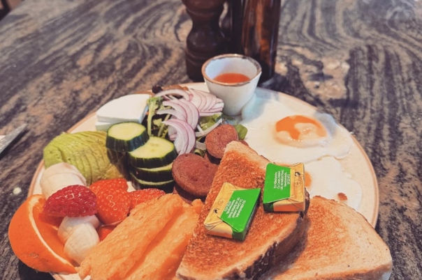 Great BREAKFAST VENUES in Westbourne