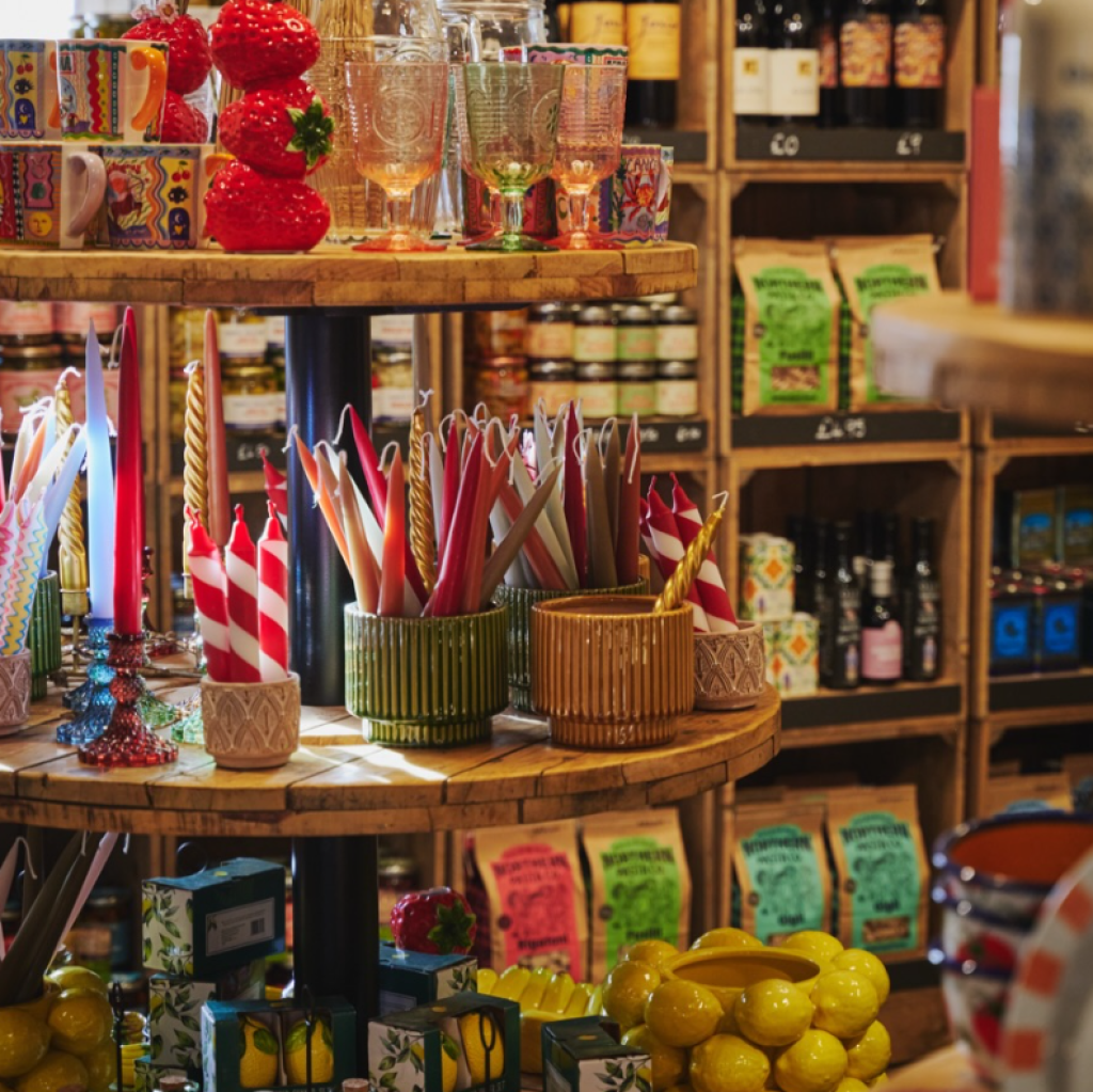 5 Farm Shops Near Poole Worth the Drive