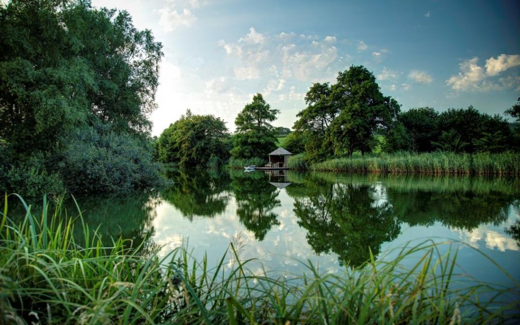 Sculpture by the Lakes