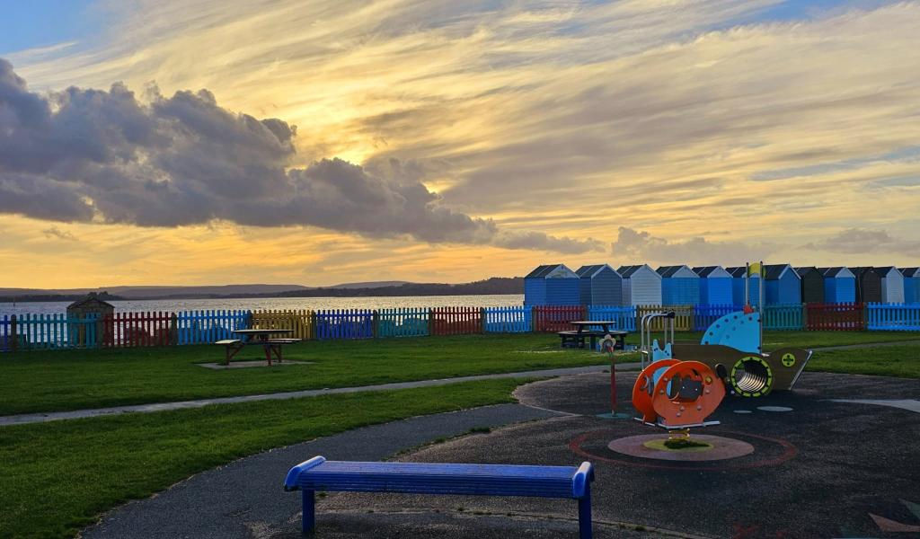 The Best Dog-Friendly Cafés, Pubs and Walks in Poole